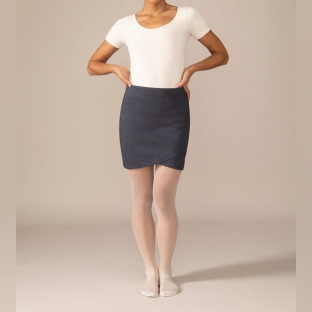 aritzia x Talula primrose skirt